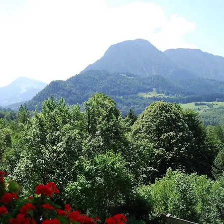Hattenhof بيت ضيافة